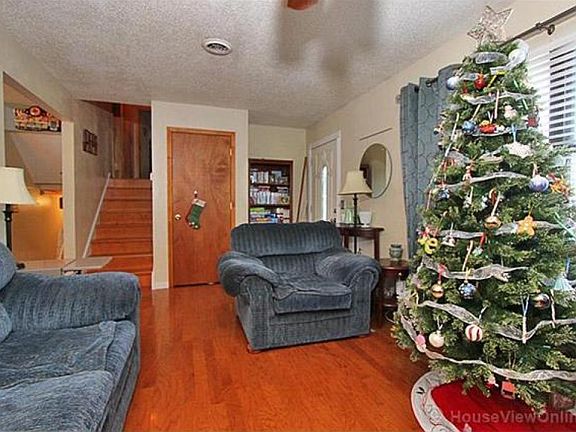 4th image of 1009 Kimberly Dr