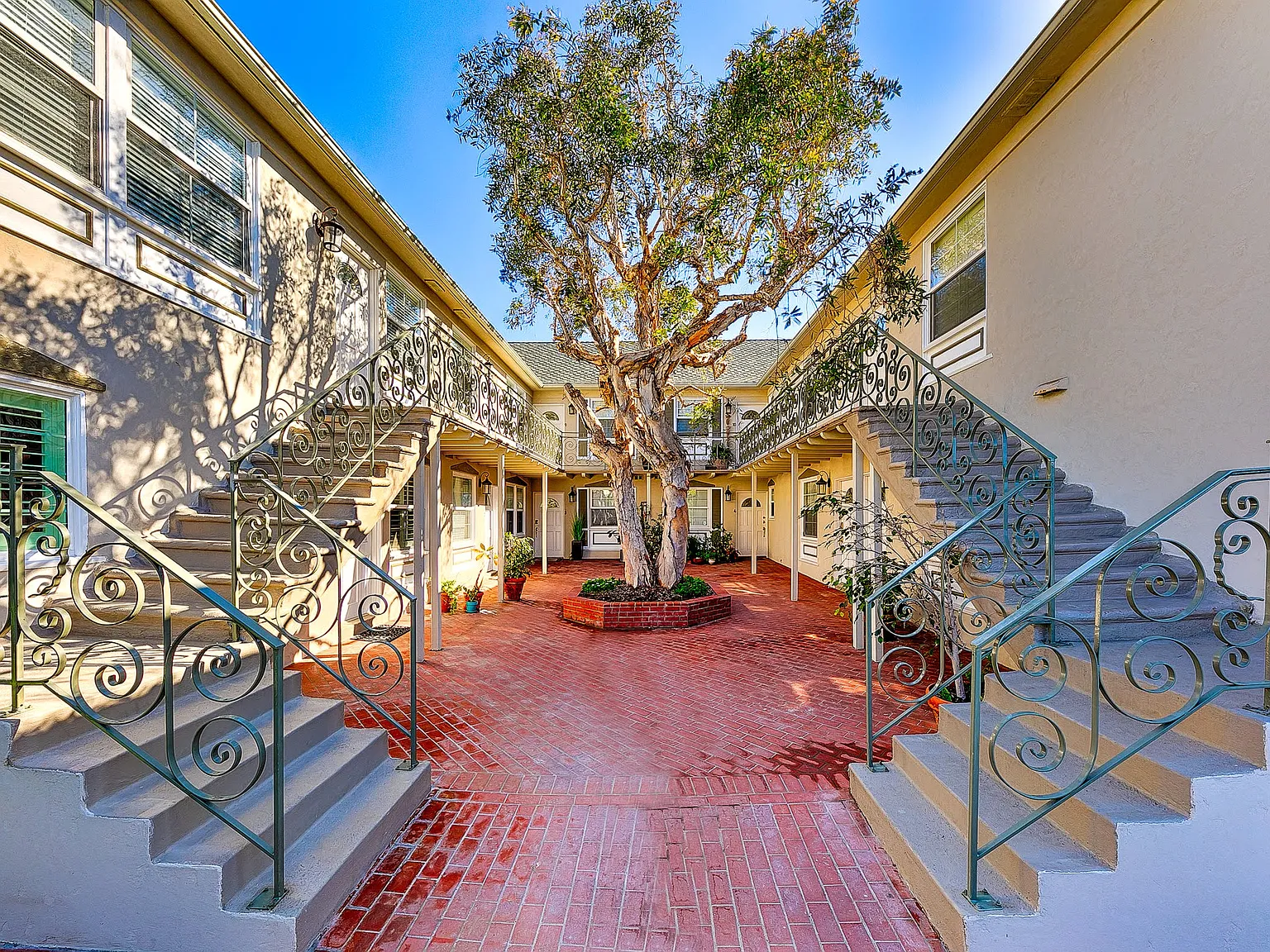 1 bed, 528 sqft, $4,850 — Photo 4