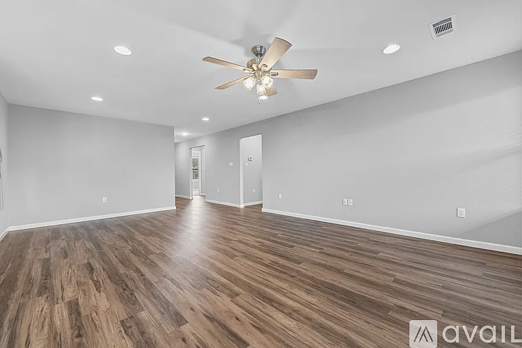 3420 Garden Club Dr — Photo 9