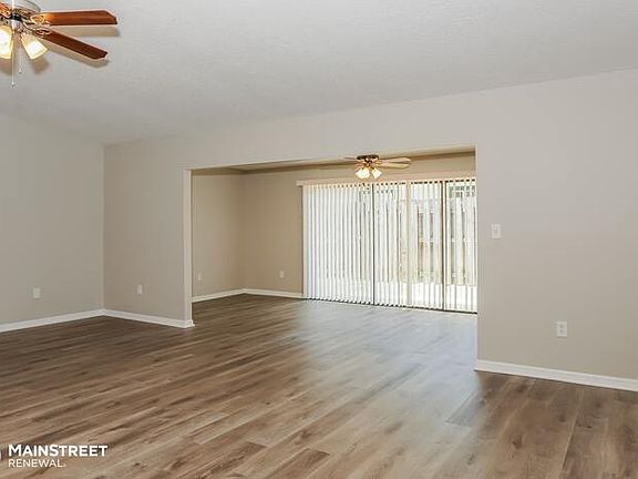 5th image of 251 Hinchman St SE