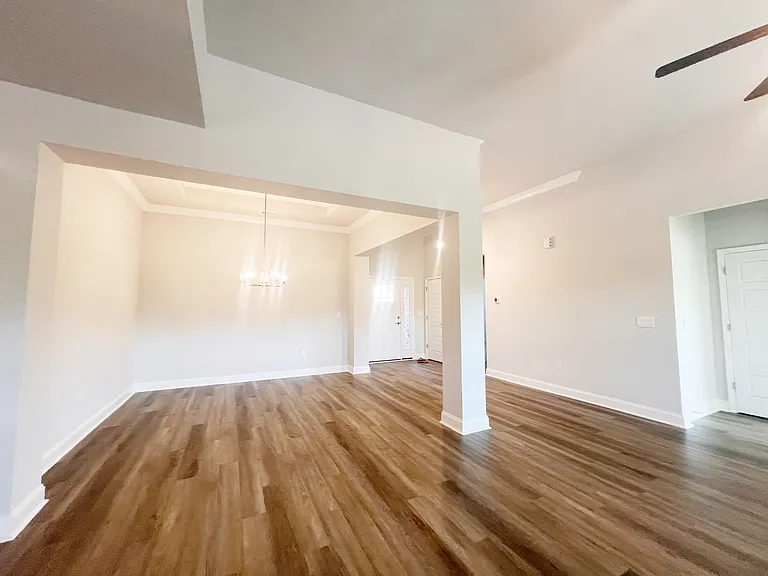335 Cypress Hollow Trl — Photo 16