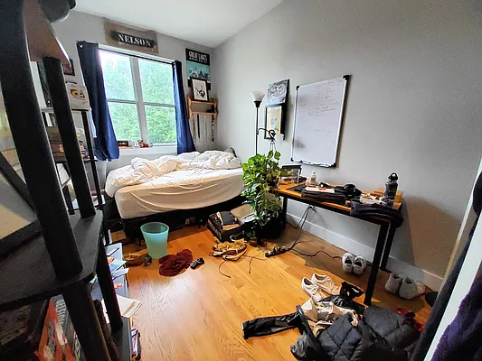 Rented by Rennit Inc. | media 33