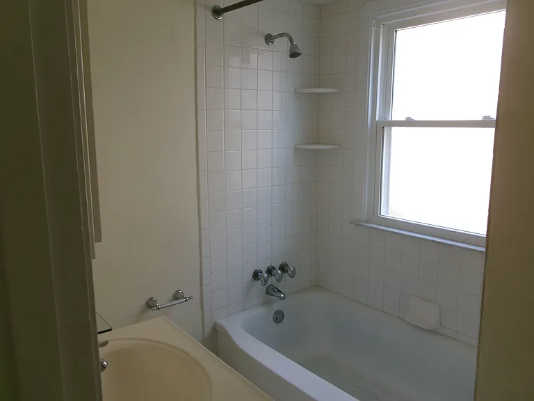 1579 Orchard Grove Ave #1 — Photo 9