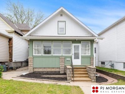 2216 Poppleton Ave, Omaha, NE, 68108