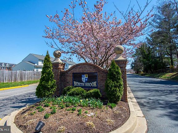 2nd image of 167 Meadow Brook Way