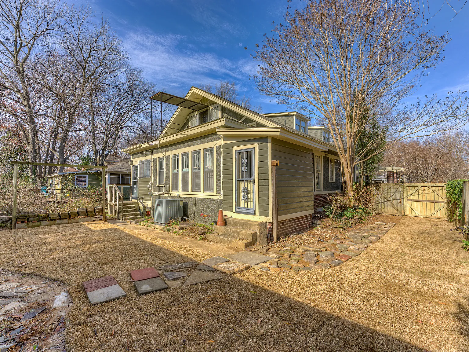 1 bed, 600 sqft, $900 — Photo 3