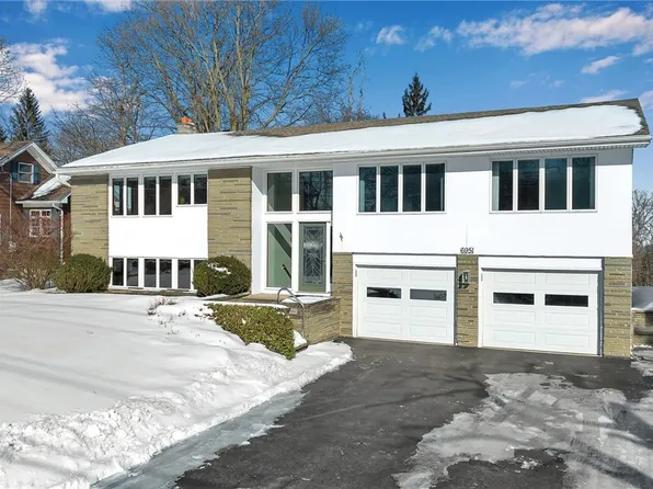 6951 Chestnut Ridge Rd, Lockport, NY 14094