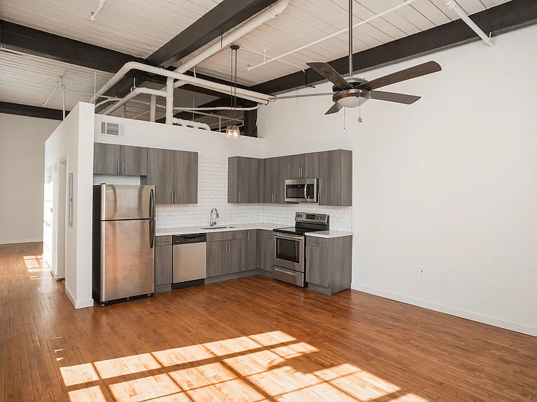MC Kiser Lofts — Photo 7