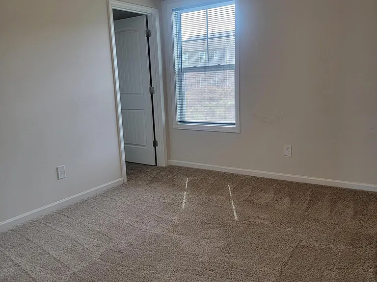 4119 Thimbleberry Dr — Photo 2