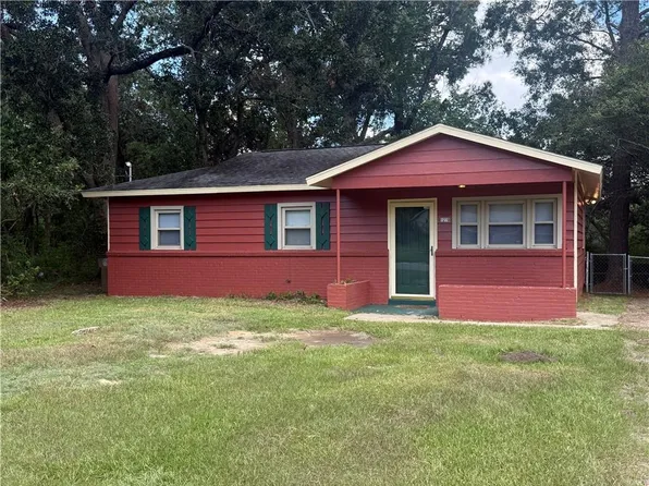 1210 Barker Dr E, Mobile, AL 36608