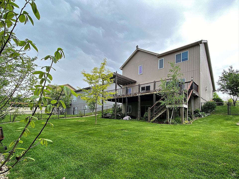 1st image of 1805 Scott Dr