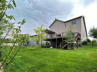1805 Scott Dr, Bellevue, NE 68123