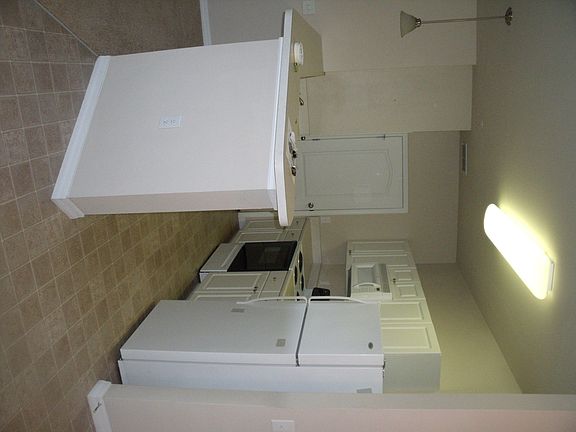 4th image of 1600 Villa Capri Cir APT 314