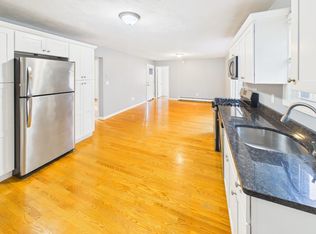 20 Riverside Sq, Hyde Park, MA 02136