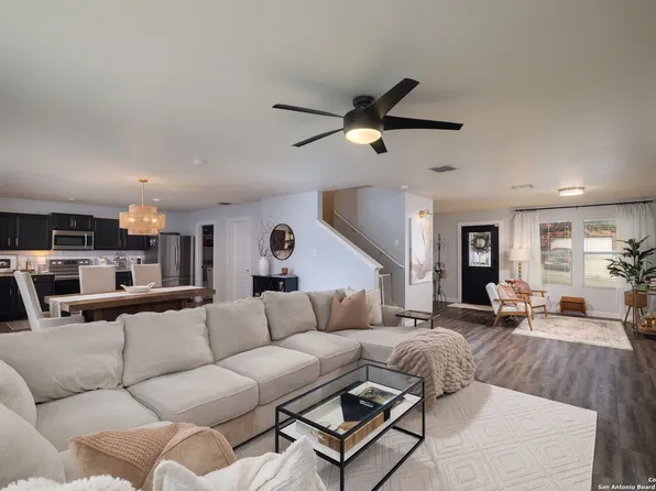 6710 Loma Blanca, San Antonio, TX 78233