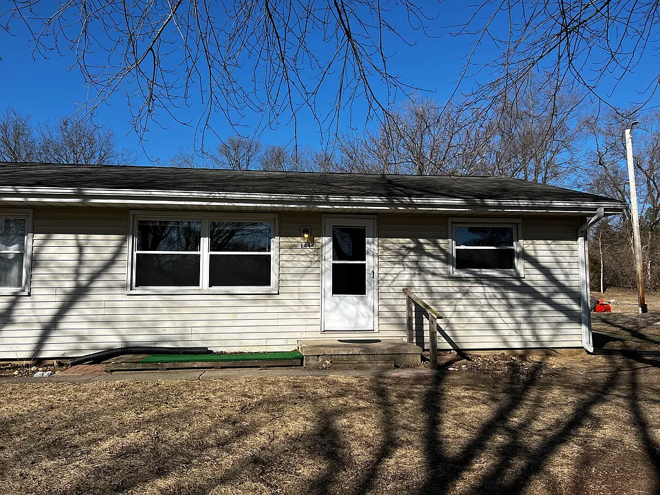126 & 128 Fauber Ln #128