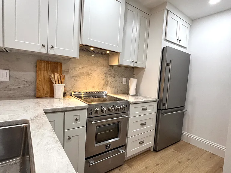3402 Gardens East Dr #16A — Photo 2