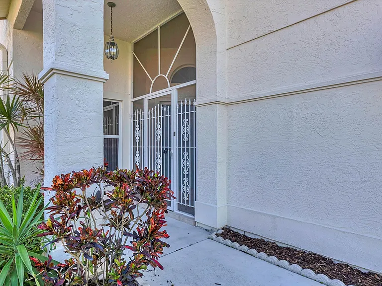 4998 Tamarack Trl — Photo 7