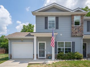 2412 Lake Park Rd APT 101, Lexington, KY 40502