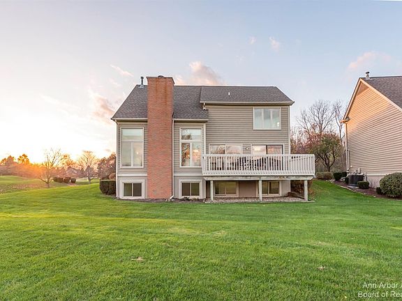 5th image of 2009 Stonebridge Dr N