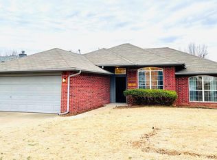 1808 Lois Lynn Ln, Edmond, OK 73003