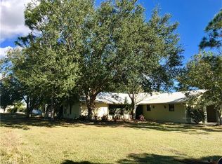 927 NE 17th St, Cape Coral, FL 33909