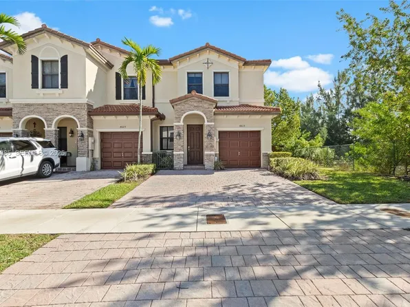 8615 NW 98th Ave, Doral, FL 33178