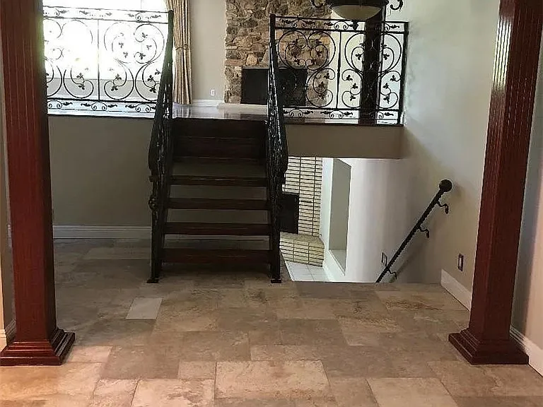 1520 Lancashire St — Photo 5