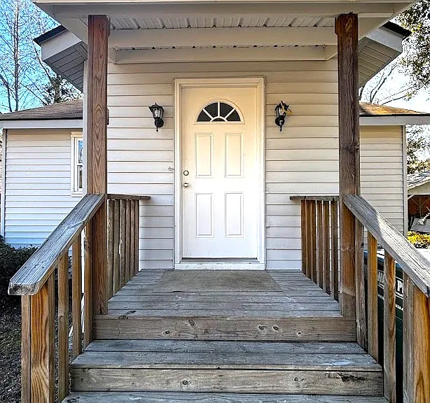 106 Conaway Rd — Photo 3