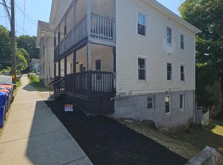 135 Willow St APT 1, Meriden, CT 06450