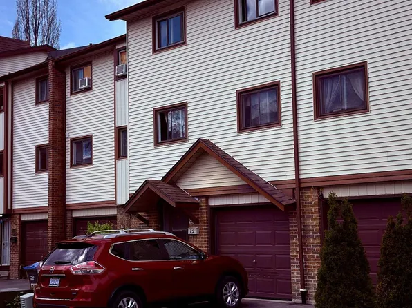 25 McCallum Ct, Brampton, ON L6W 3M4