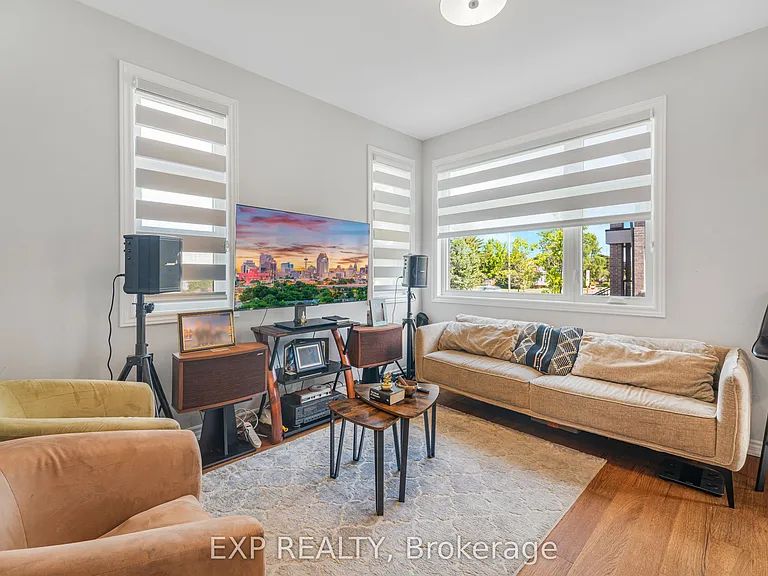 5672 Dorchester Rd #28 — Photo 8