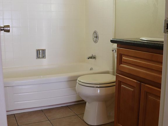 2nd image of 275 Ventura Ave APT 31