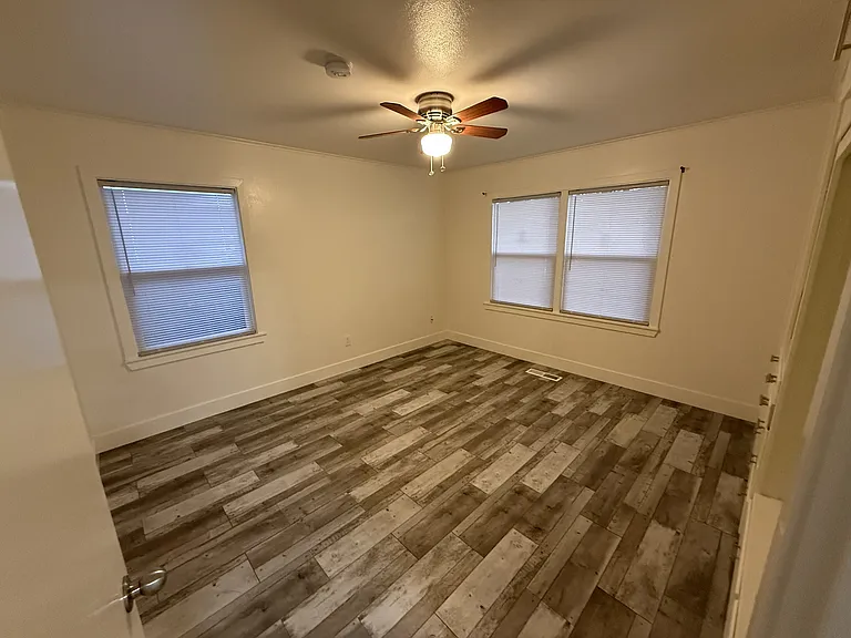 177 Almond Ave — Photo 13