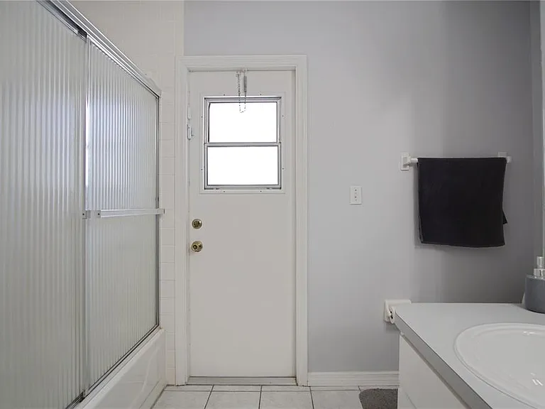 928 Loma Bonita Dr — Photo 33