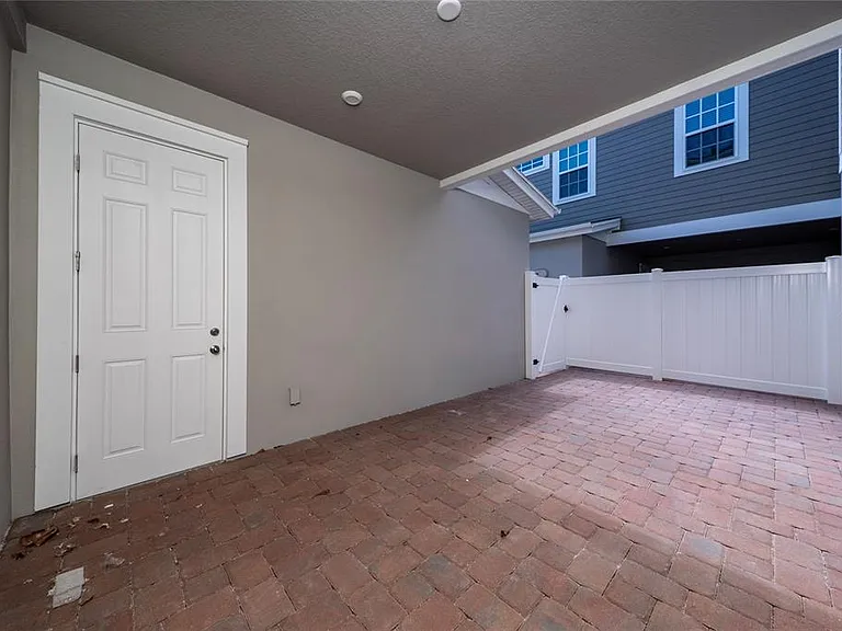 2420 Celebration Blvd — Photo 11