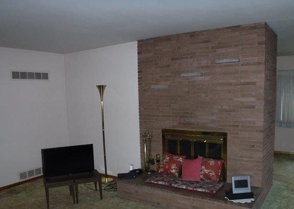 4th image of 520 Handy Dr