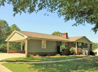 635 Bailey Rd, Winston Salem, NC 27107