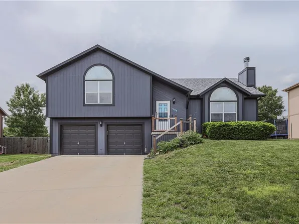 17108 Jessica St, Gardner, KS 66030