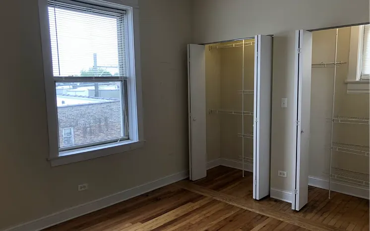 4852 N Drake Ave #2 — Photo 8
