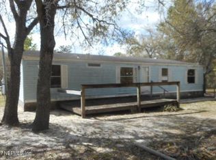 201 Rhode Island Ave, Satsuma, FL 32189