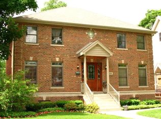 206 N Lincoln Ave, Park Ridge, IL 60068