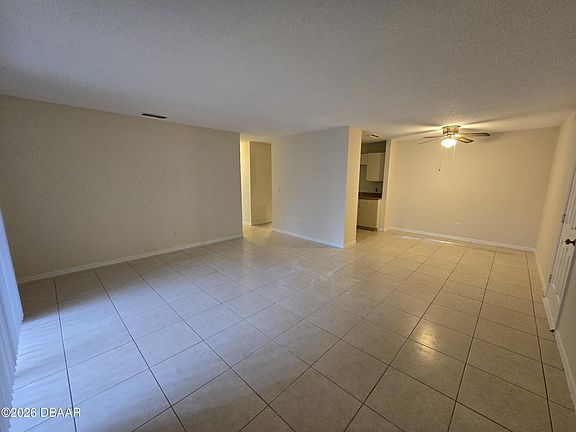 3rd image of 101 Bent Tree Dr APT 63