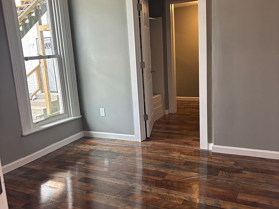 2nd image of 111 Richmond St #3