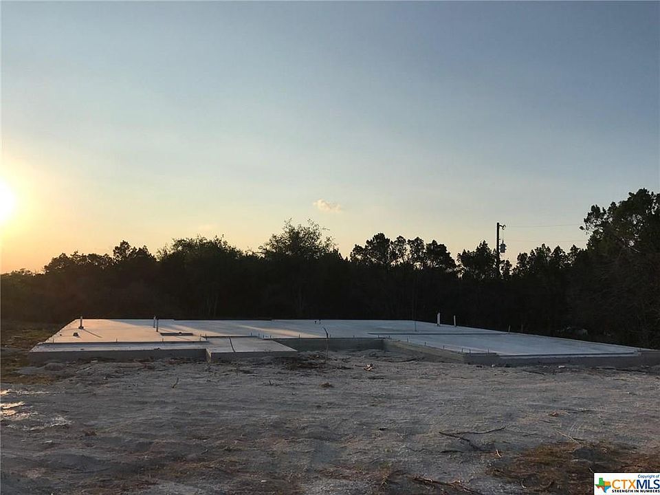 1st image of 1031 Heritage Hl