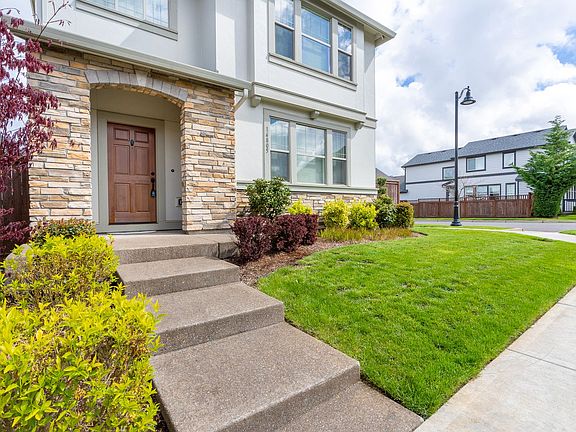 5th image of 14805 NW Cosmos St