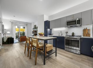 Maxwell, Everett, MA 02149
