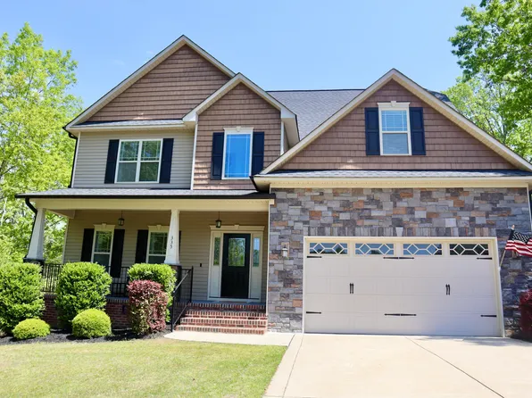 335 Gwendolyn Way, Fuquay Varina, NC 27526