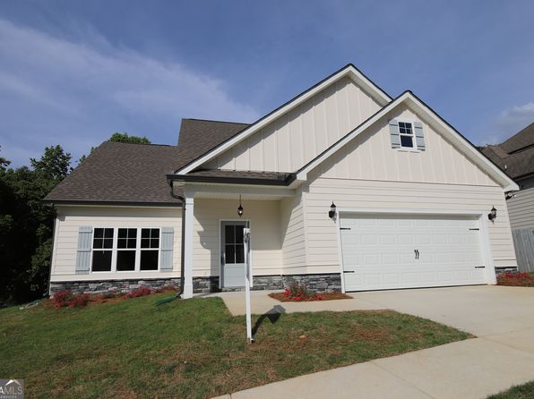 112 Celebration Blvd, Lagrange, GA 30241
