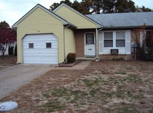 52 Easton Dr #A, Manchester Township, NJ 08759